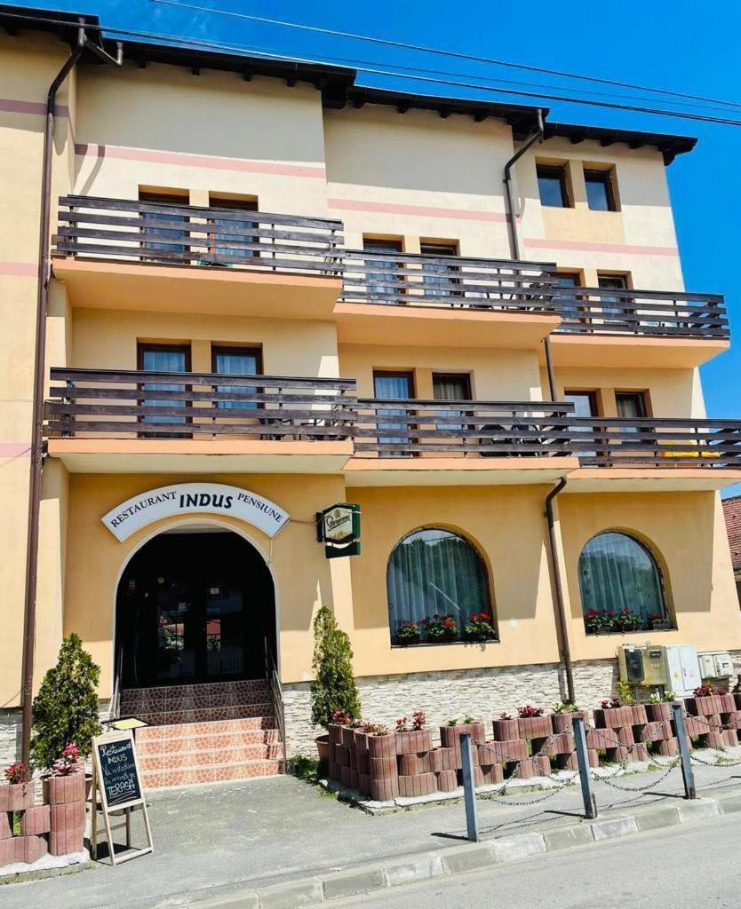 Pensiune Restaurant Indus أوكنا سيبيولوي المظهر الخارجي الصورة